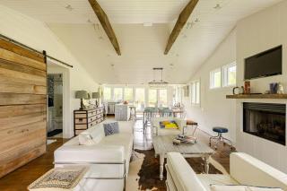 Private Family Cottage 3BR 2 BATH - 2 min to TIEC The Orange Door - 1