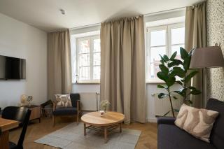 LeoApart Solny Square ApartHotel - 0