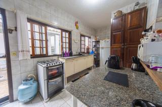 Casa com Piscina a 400m da Praia de Boraceia - 1
