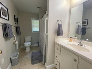 Great location! Creekside Home near Mountain City, Laurel Bloomery, Damascus - 4