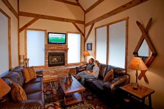 Cottam's Lodge by Alpine Village Suites - Taos Ski Valley - 4