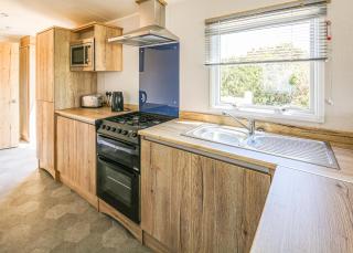 Waters Edge Leisure Park - 8