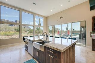Superstition Mtn Estate! Luxe Pool & Rooftop Deck - 6