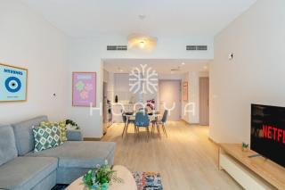 Scandi-Style 1 BHK Apt Yas Island City View - 6