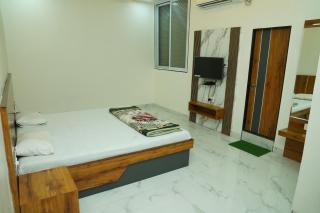 Hotel Shriram Nivas & Yatri Nivas - 3