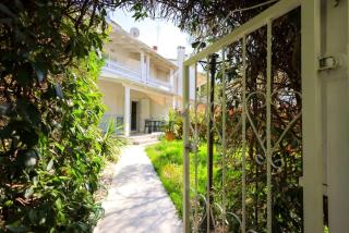 Lura Apartments - 8