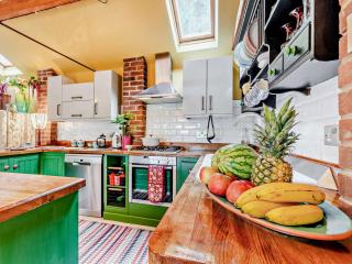 1 Bed in Sandybrook 92980 - 2