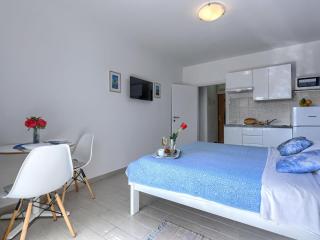 Apartment Villa Canaria studio by Interhome - 1
