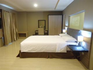 Hotel Olive - Tangerang - 8
