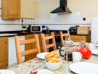 4 Bed in Chapel-en-le-Frith PK630 - 7