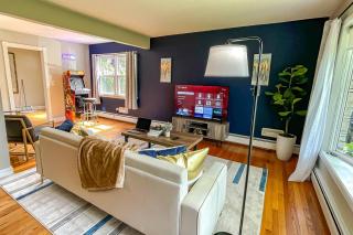 Majestic Princeton Home • Arcade • Big Yard • 4BR - 6
