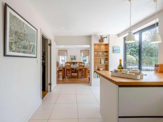 4 Bed in Swanage oc-dc070 - 1