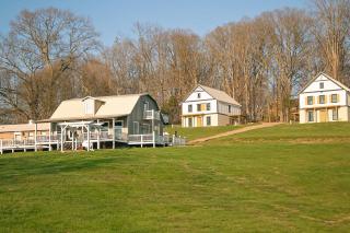 3B Barndo Farm Stays See Our Highland Fluffy Cows - 4