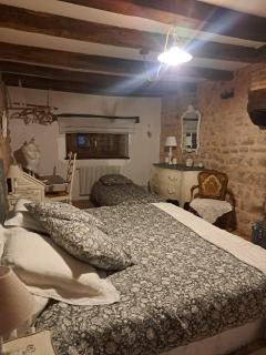 maison la Bambine chambre esprit château - 4
