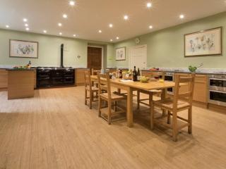 9 Bed in Eggleston 60611 - 3