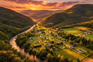 River Retreat wLoft Game Fun Fire Pit & Fun Family -  - 6