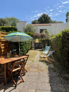 Studio proche plage vertbois avec jardin - piscine - tennis - 6