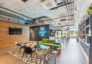 B&B HOTEL Oftringen - 9