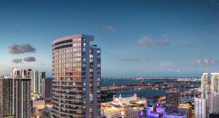 Live the Downtown Vibe - Pool Gym and CoWork - District 225 - 2