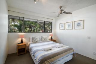 Sunseeker Holiday Apartments - Sunshine Beach - 5