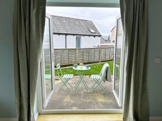 Cosy 1-Bed Bungalow with Garden near Slaithwaite - 5