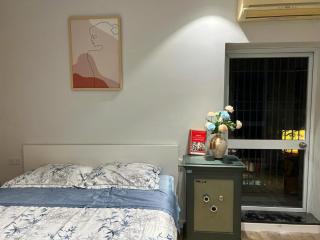 Peaceful apartment in the hearth of Hanoi - 1