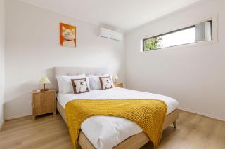 Berwick Spacious And Adorable Abnb 3BR Home with Street Parking - 5