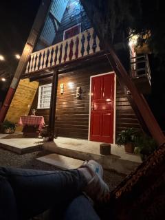 Chalé estilo Europeu A-frame Oma Haus - 8