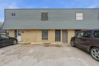 Cozy 1BR townhome perfect for relaxing stays - 1