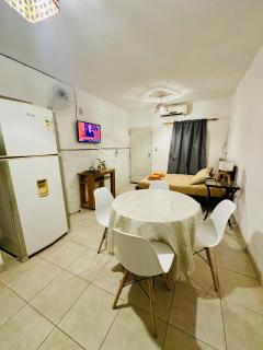 Dpto Cabildo temporario con cochera incluida - 8