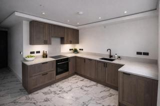 Sleek 3BR Home Barry Near Airport and Park - 2