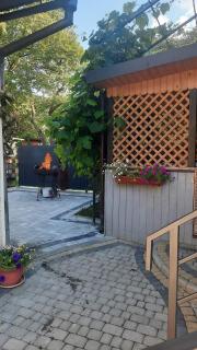 Garage Home - 2