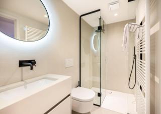 Luxurious duplex studio in prime location, heart of Ghent - 6