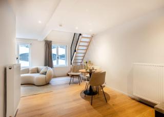 Luxurious duplex studio in prime location, heart of Ghent - 3
