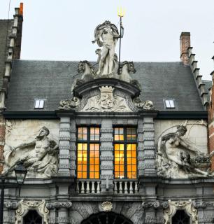 Luxurious duplex studio in prime location, heart of Ghent - 4
