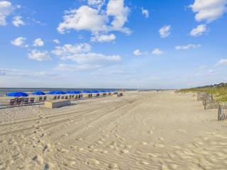 1403 Sea Crest. - 3
