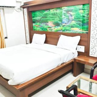 Hotel sitara grand - 5