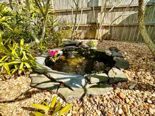 Surfside Oasis ~Tropical Pool! Walk to the Beach! - St. Augustine - 8