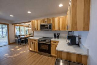 Moss Lake Lookout: PET FRIENDLY - 8