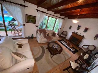 Don Dugis Home and Iriria Spa Near airport - 4