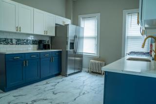 Comfortable Two Bedroom Apartment in Long Branch - 5