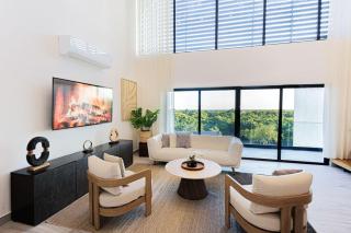 Luxury 3BR Park-View Penthouse - Punta Cana - 2