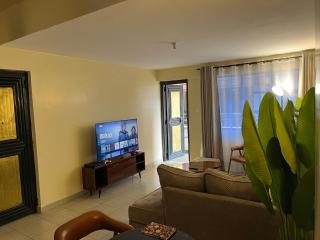 Museum-Side 2BR Parklands Stay - Close to Westlands - 2