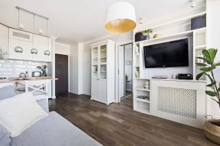 City Center Apartment on Marszałkowska Street with Perfect View by P&M - 8