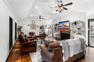 The Shiloh House - 9