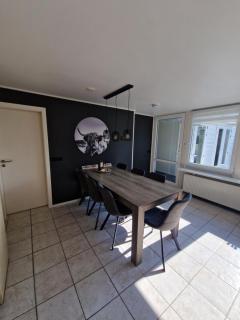 Huisje Prima - Gemütliches Ferienhaus für 8 Personen - 4