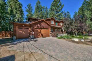 Heavenly Pines - Hot Tub - Game Room - AC - BBQ - 4