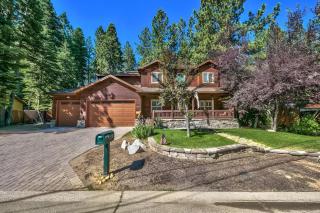 Heavenly Pines - Hot Tub - Game Room - AC - BBQ - 2