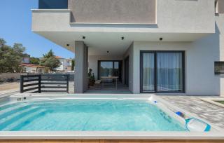 Beautiful Home In Stinjan With House Sea View - 0