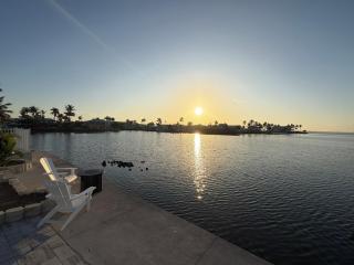 Million Dollar Matlacha Views 2bed2bath Heated Pool Gulf front - 3